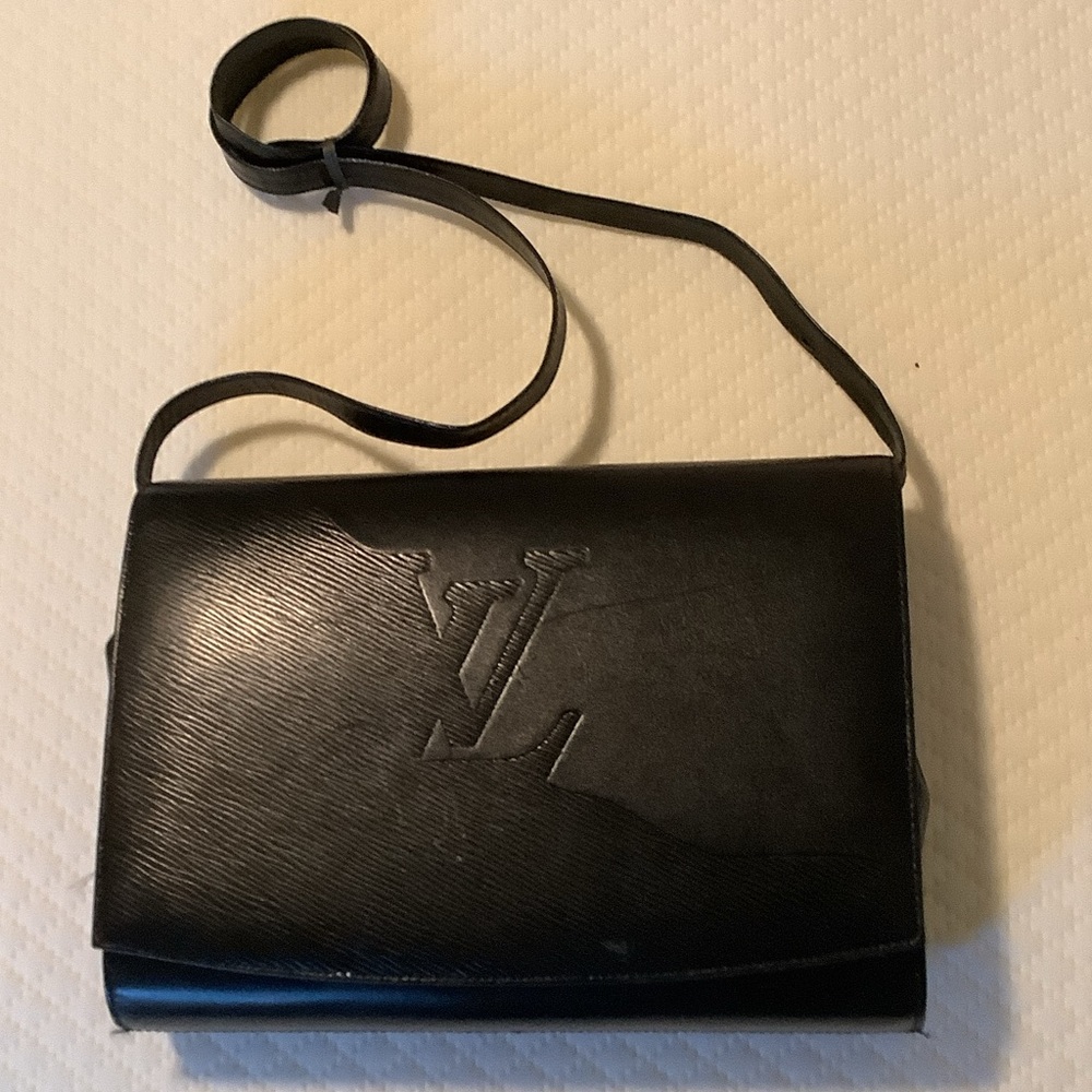 Chic Black Faux Leather Shoulder Purse snap closure